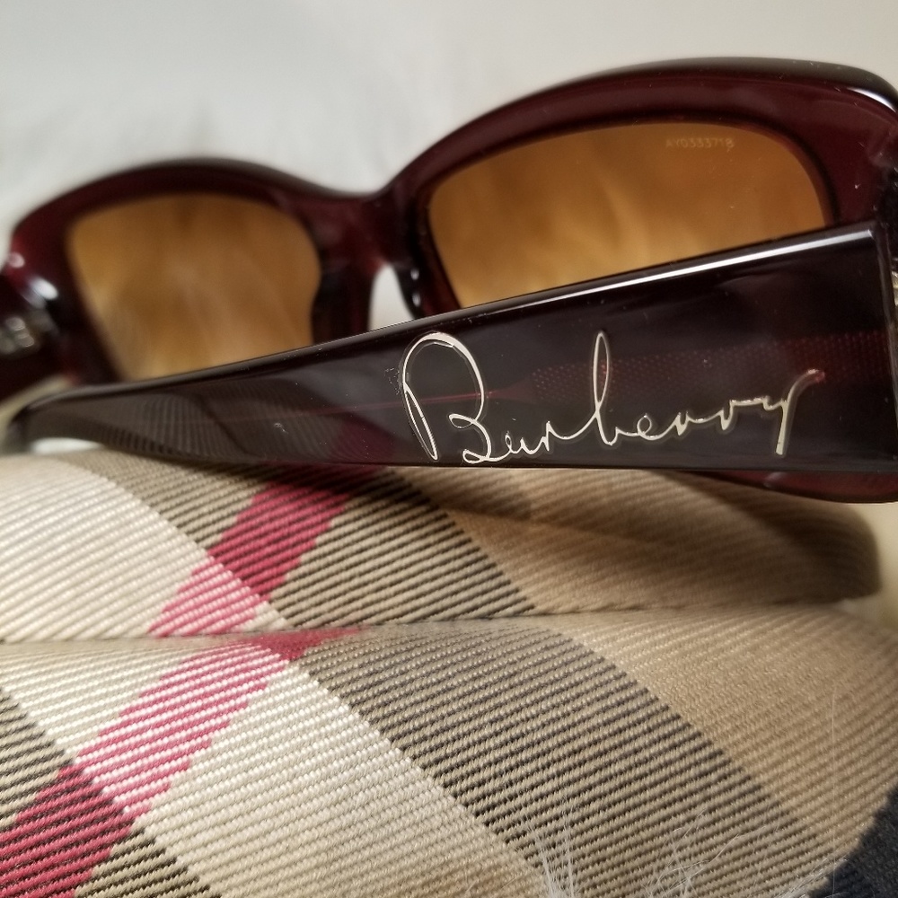 Burberry sunglasses with case